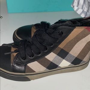 Kids Burberry Sneakers size 31 Euro